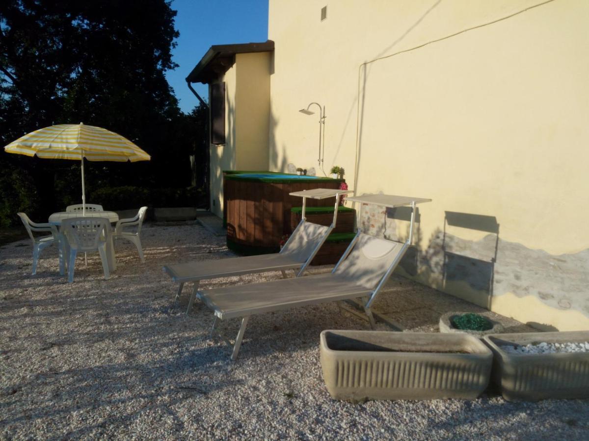 B&B Marcello & Francesca Urbino Exterior photo